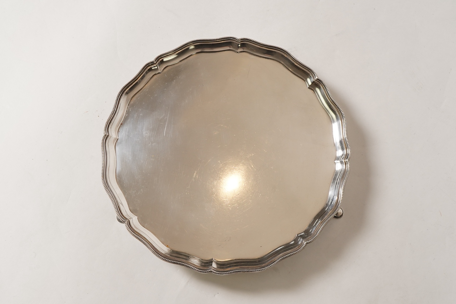 A George V silver salver, by Mappin & Webb
